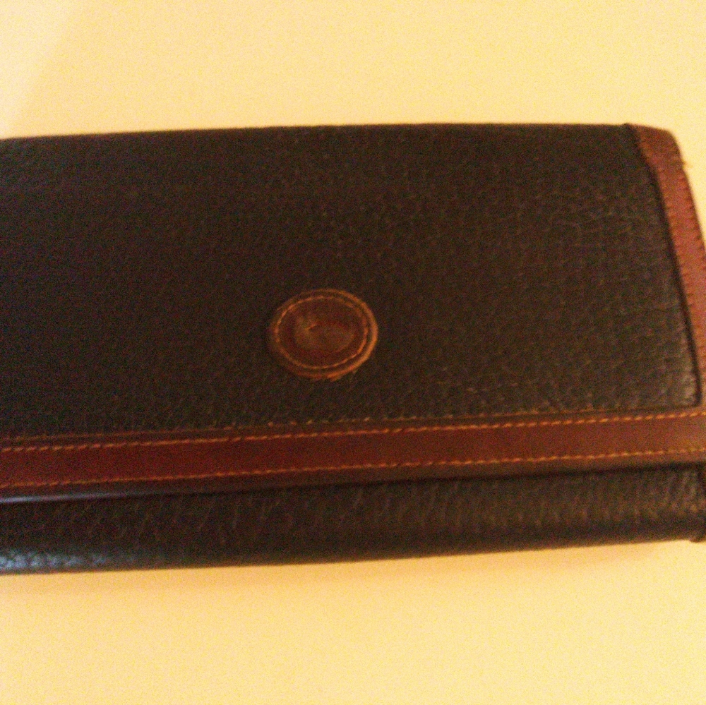 Dooney and Bourke Vintage wallet